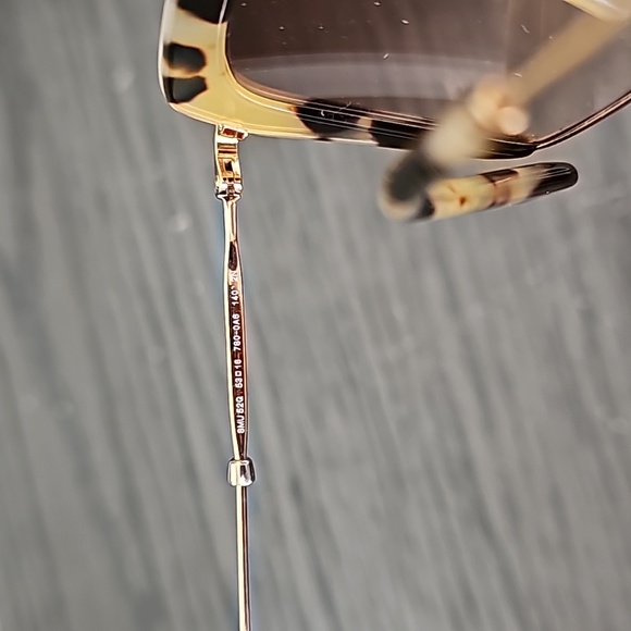 Miu miu tortoiseshell sunglasses - Picture 2 of 5